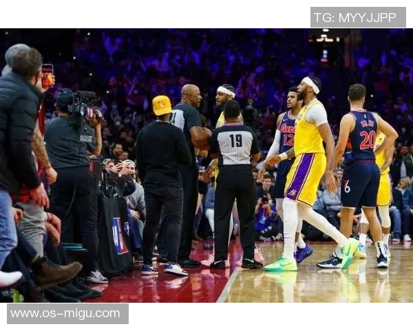 国王队与76人队激战正酣谁能在这场对决中笑到最后